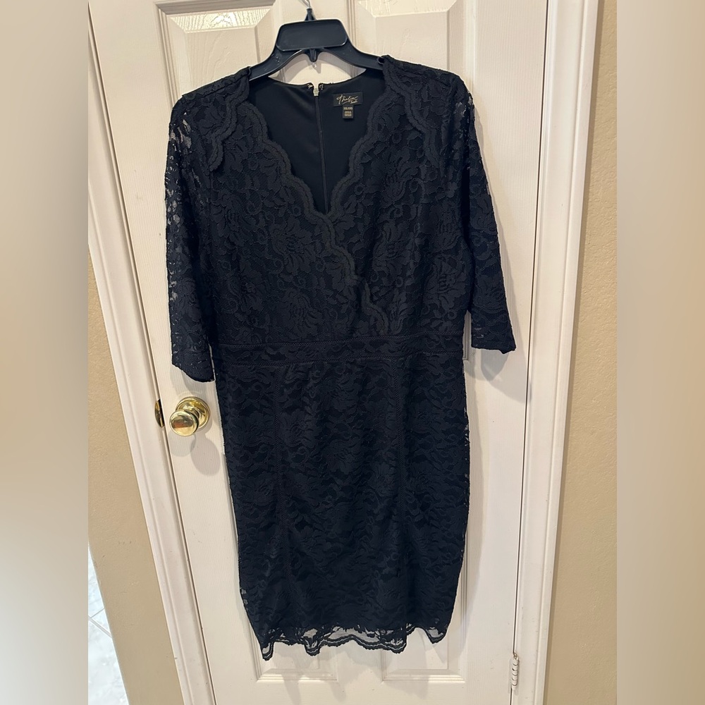 Thalia Sodi Black Lace Long Sleeve Dress